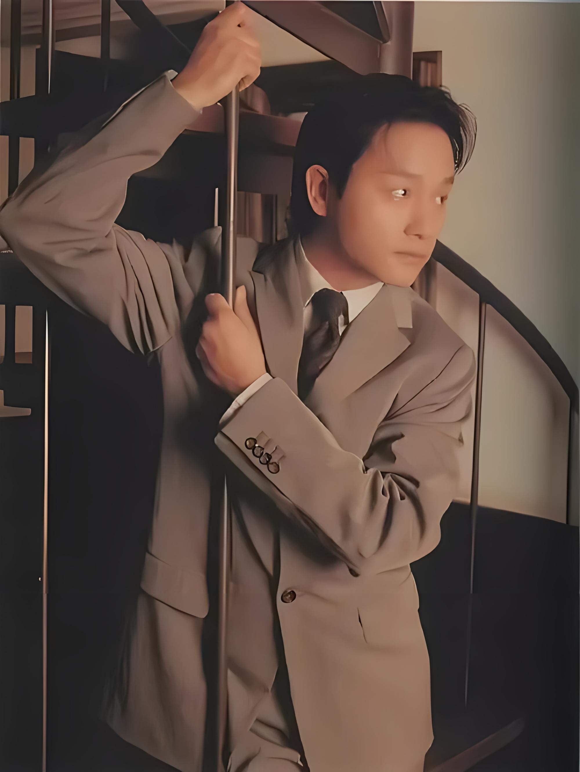 井川里予每一口都很深情歌词井川里予，每一口都蕴含深情的味觉之旅-第2张图片