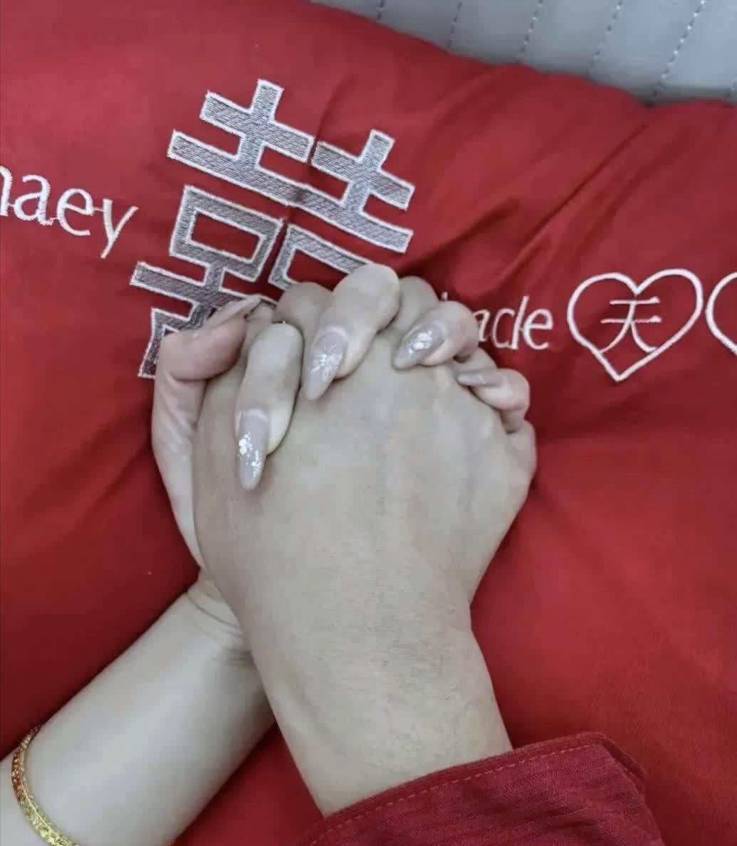 果冻传媒老狼一卡二卡九九果冻传媒老狼一卡二卡九九的探索与解析-第2张图片