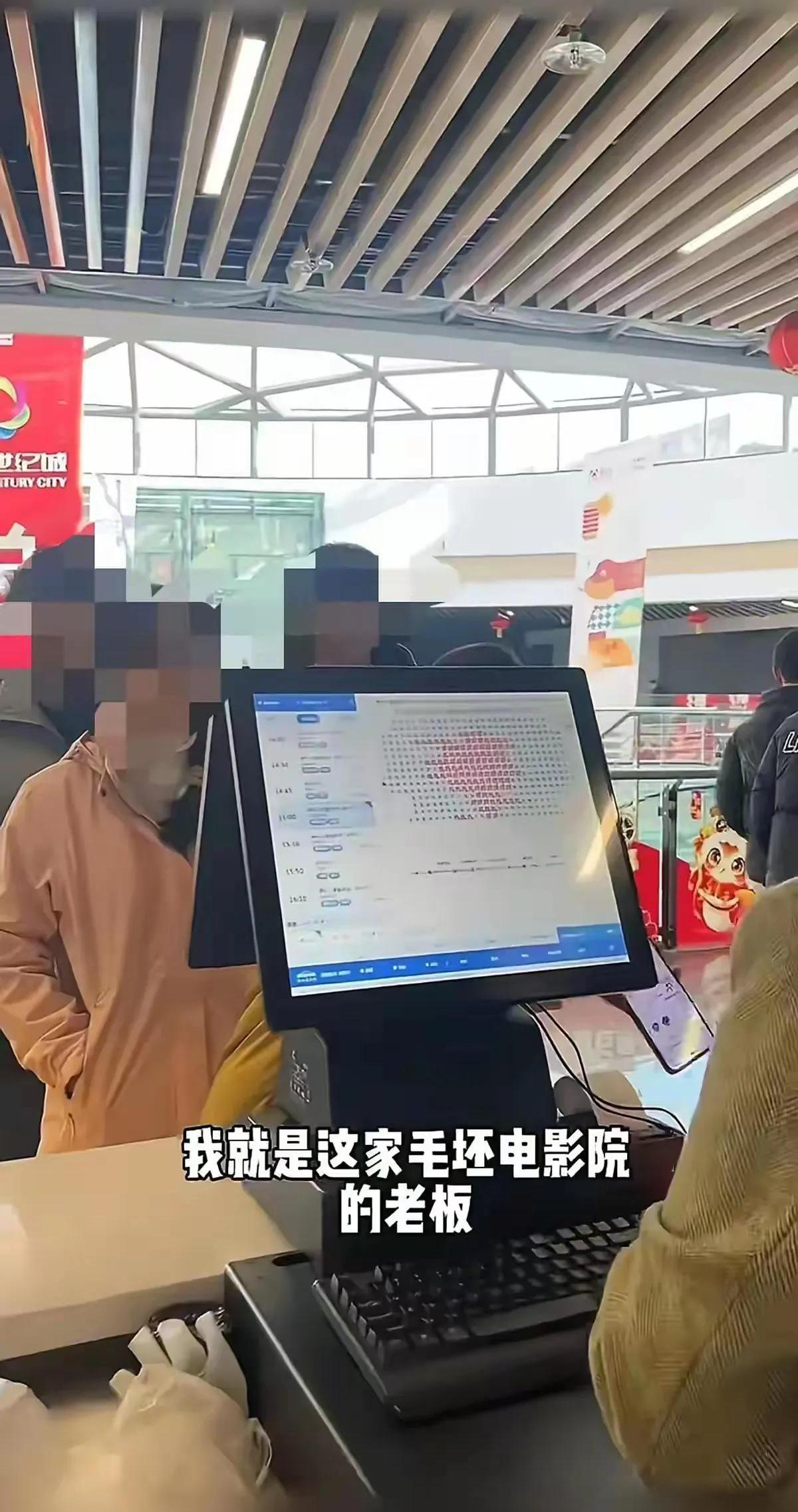 老湿影院费x看老湿影院，费x看，体验不一样的观影乐趣