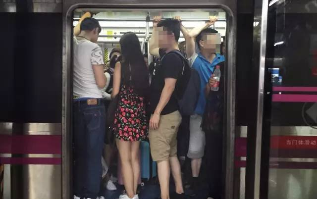 公交车上的激情(下)公交车上的激情（下）