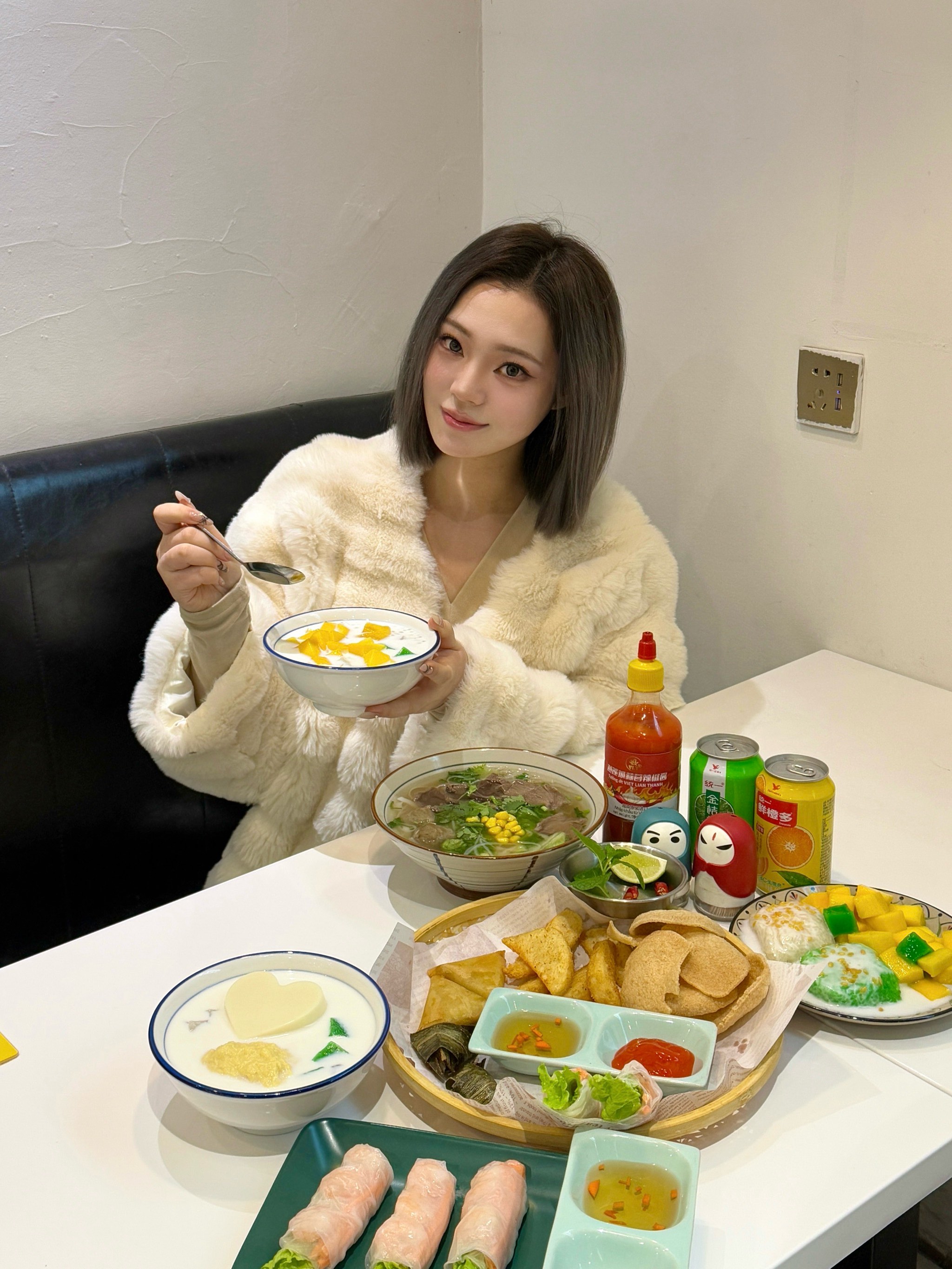 茄子丝瓜向日葵黄瓜榴莲鸭脖五谷杂果与鸭脖的奇妙之旅