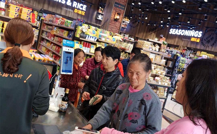 探索日本一卡至四卡无卡支付系统下的国色天香之旅