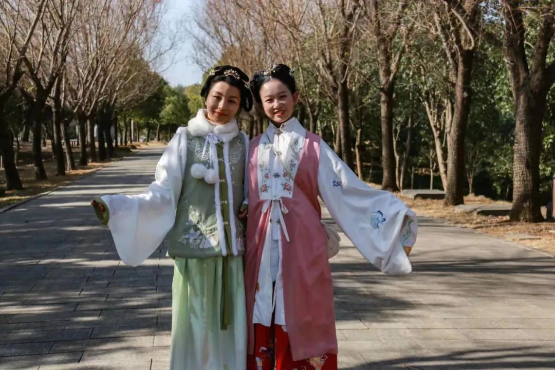 九九精品之魅力所在-第2张图片