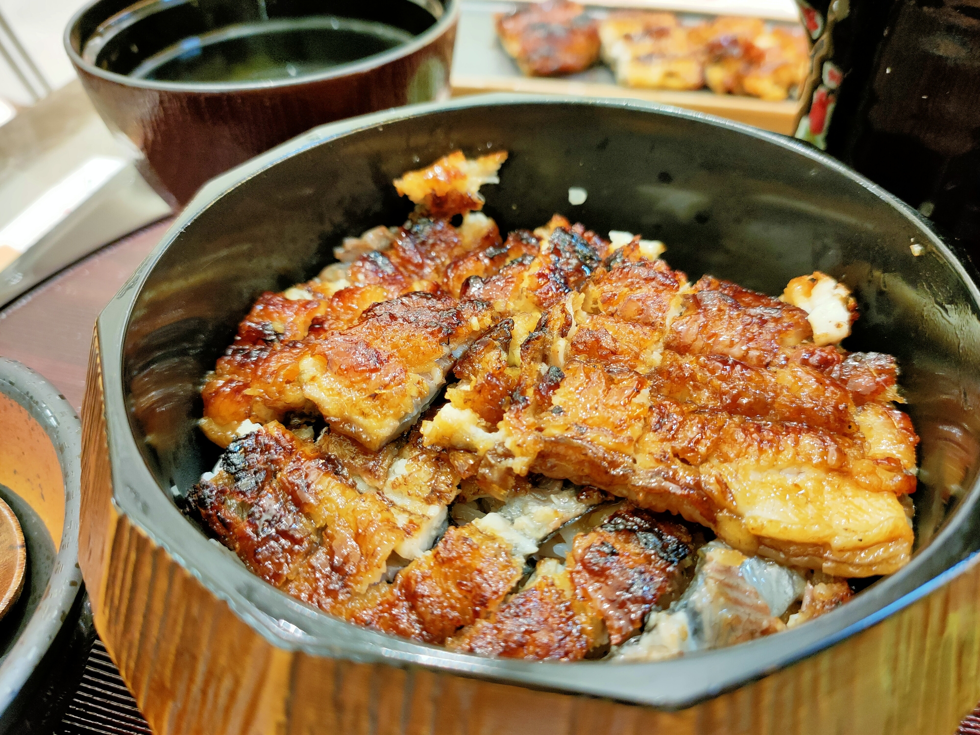 欲火视频美食输晶体结构欲火视频，探索网络世界的视觉冲击-第2张图片