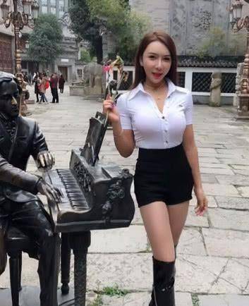 龚玥菲露点龚玥菲的独特魅力，一次关于露点的探索-第2张图片