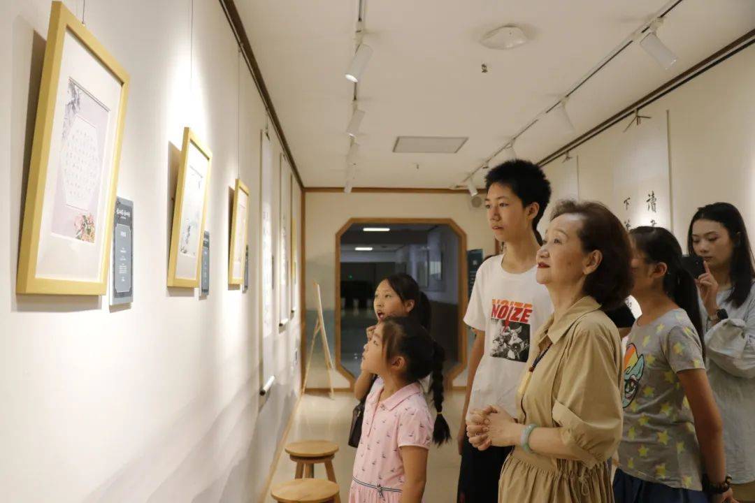 女女坊——女性文化交流的独特空间-第2张图片