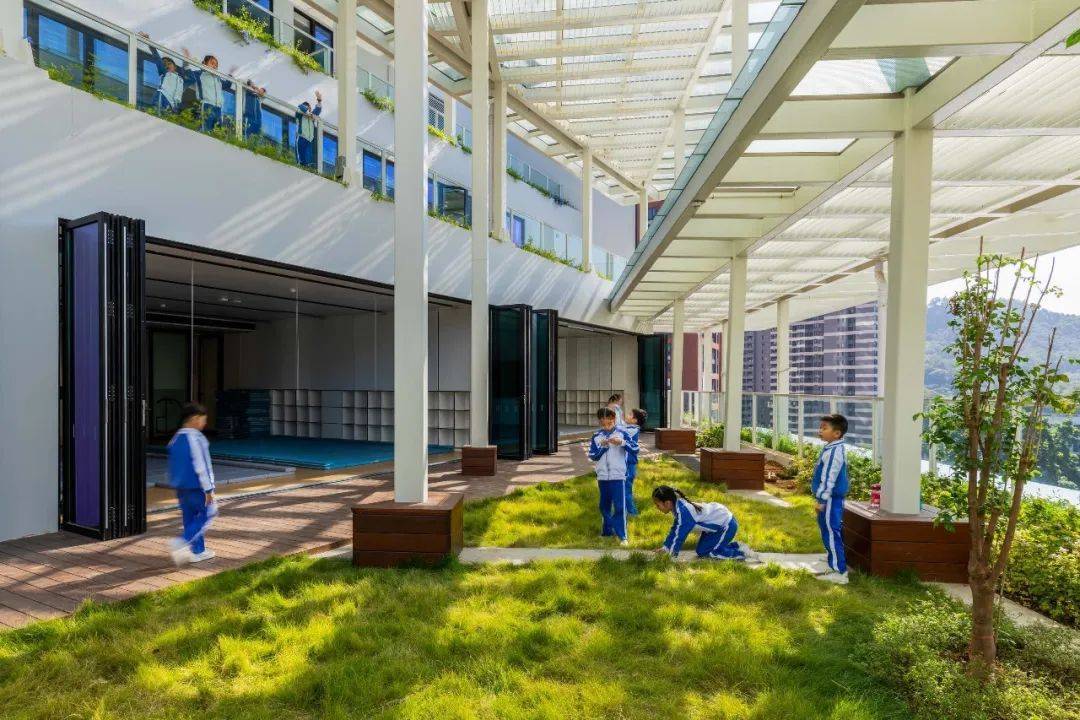 随时随地都能干的学校——未来教育的新模式