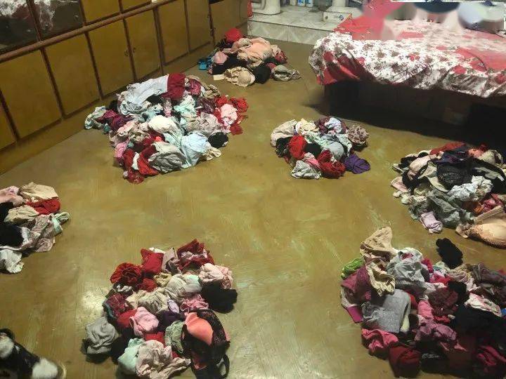 美女被迫用内裤丝袜堵住嘴小说美女遭遇困境，内裤丝袜封口之谜