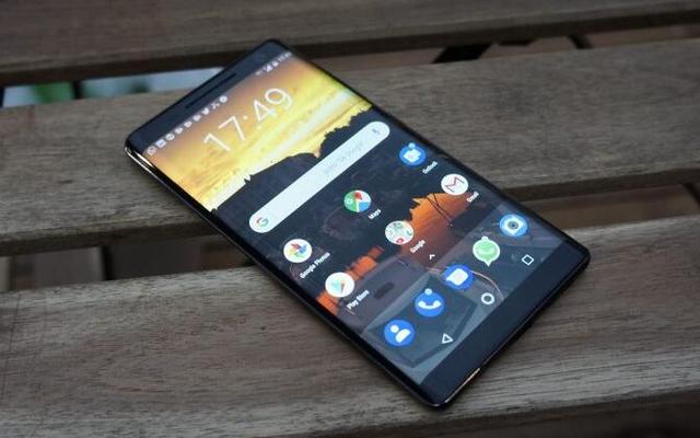 诺基亚Lumia 1020诺基亚 Lumia 1020，一部重塑手机摄影格局的里程碑