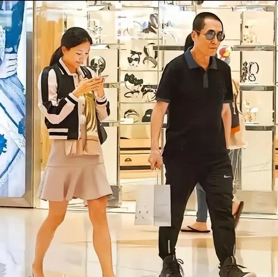 交换游戏中的友情与成长——陈婷、张超、李珊、王建的故事-第1张图片
