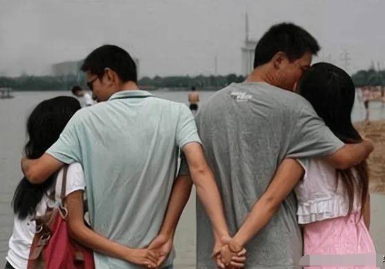 探索夫妻间的娇妻性滛乱大交换