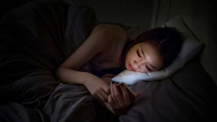 夜晚的微妙探索，晚上睡不着看点害羞的动画-第2张图片