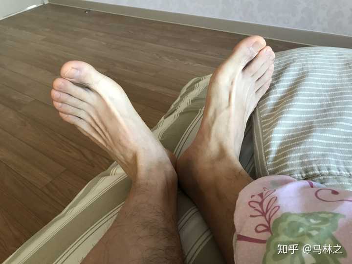 教官的独特教导，男男之间的情感与身体体验