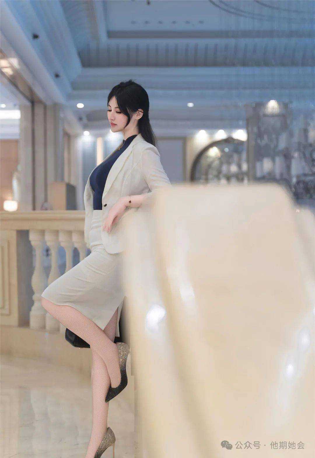 宝贝儿，总裁的独特魅力——从腿分大点看职场风范