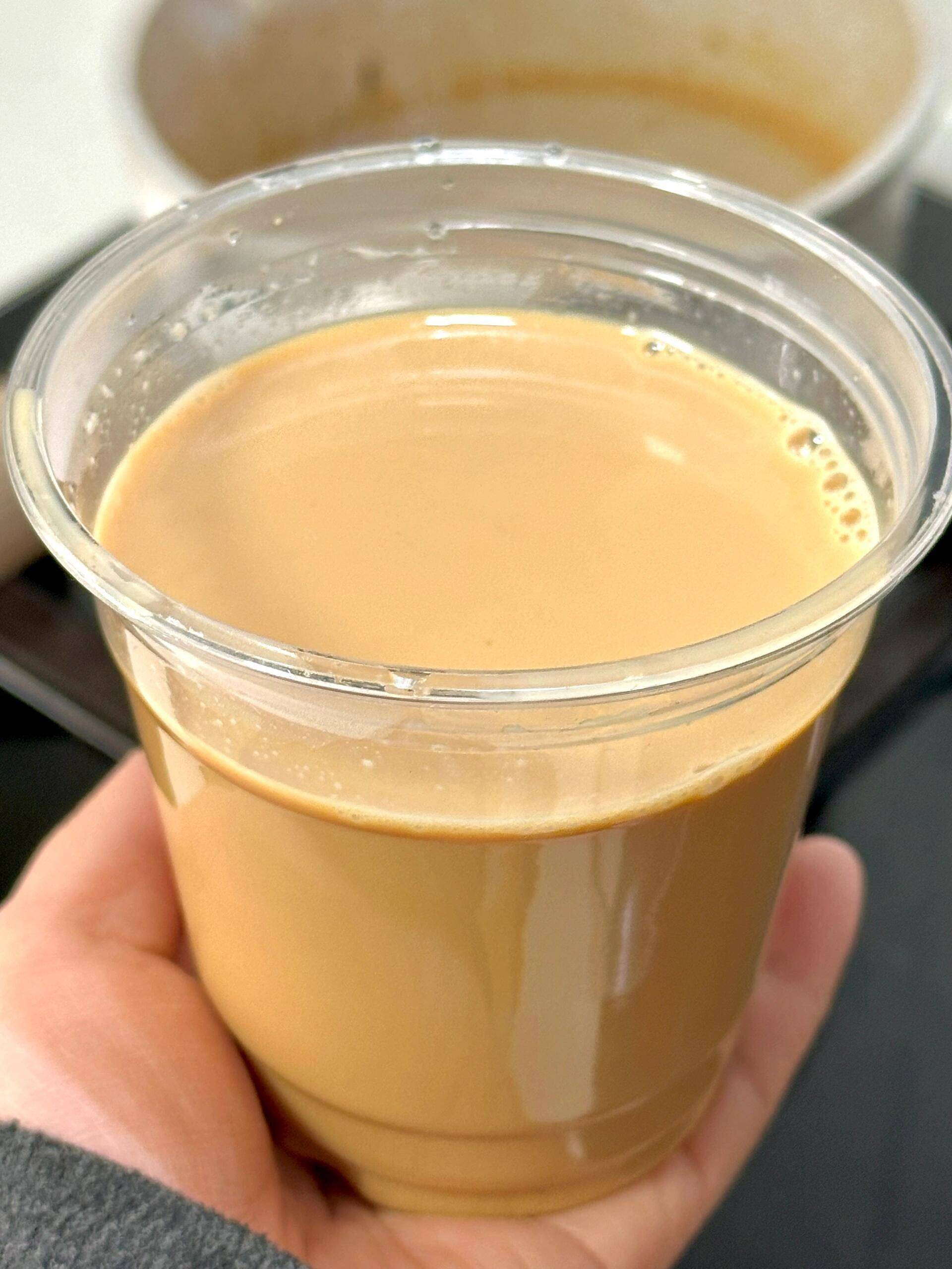 秋天的第一杯奶茶，传统与现代交织的甜蜜记忆-第2张图片