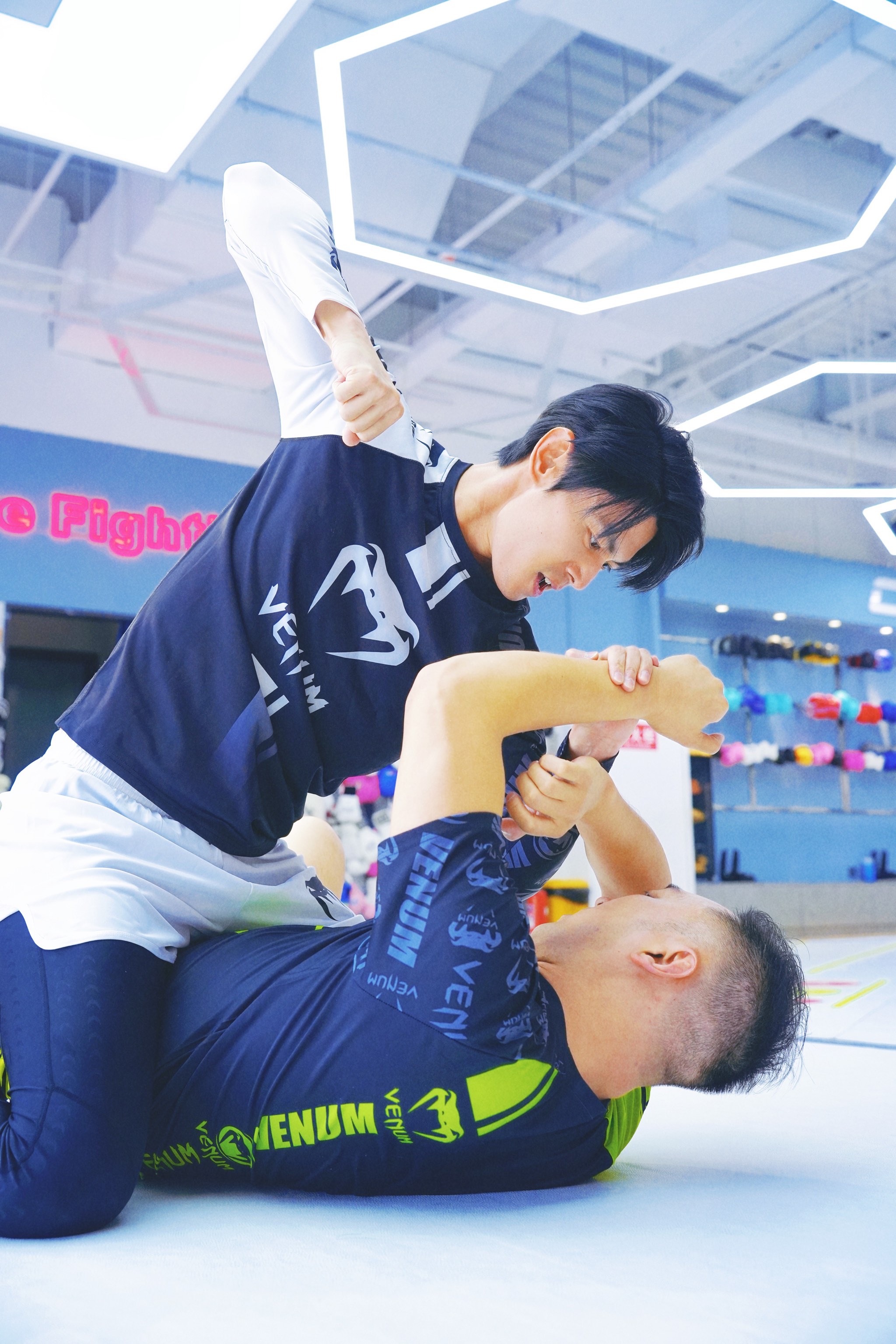 男格斗家什么时候出的男格斗家，力量与技巧的完美结合-第2张图片