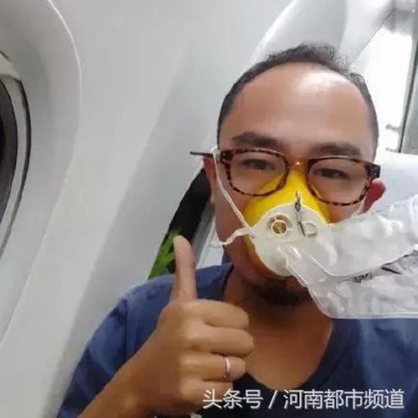 没带罩子让他C了一天公交车公交车上的意外体验-第3张图片