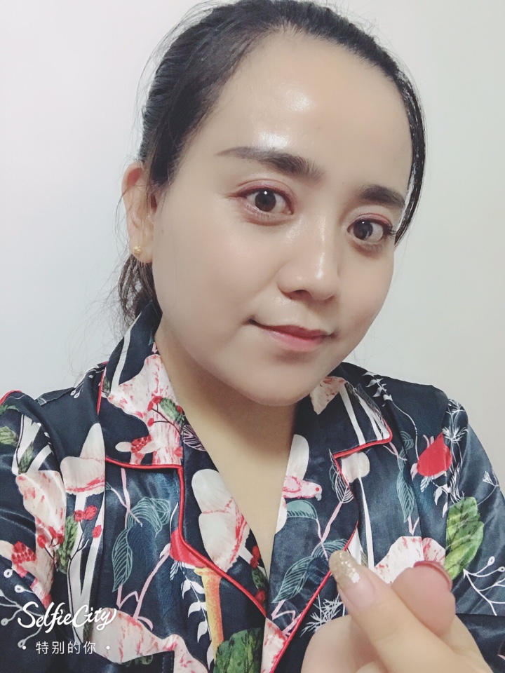 好姑娘免费高清观看冰冰好姑娘免费高清观看冰冰的精彩世界-第1张图片