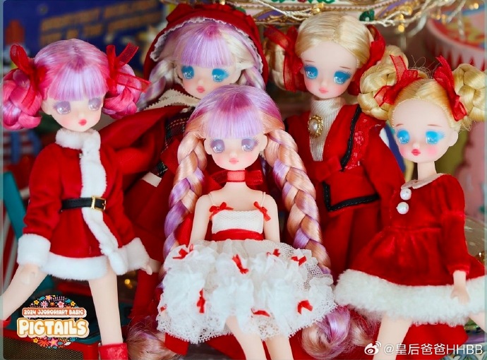 探索香港潮流玩具品牌——Hong Kong Doll