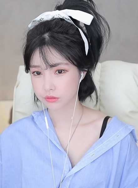 草莓视频IOS无限看-丝瓜IOS苏州晶体草莓视频IOS无限观看体验，丝瓜IOS苏州晶体之魅力探索