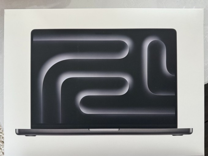 MACBOOKPRO18，重新定义高端笔记本的标杆-第2张图片