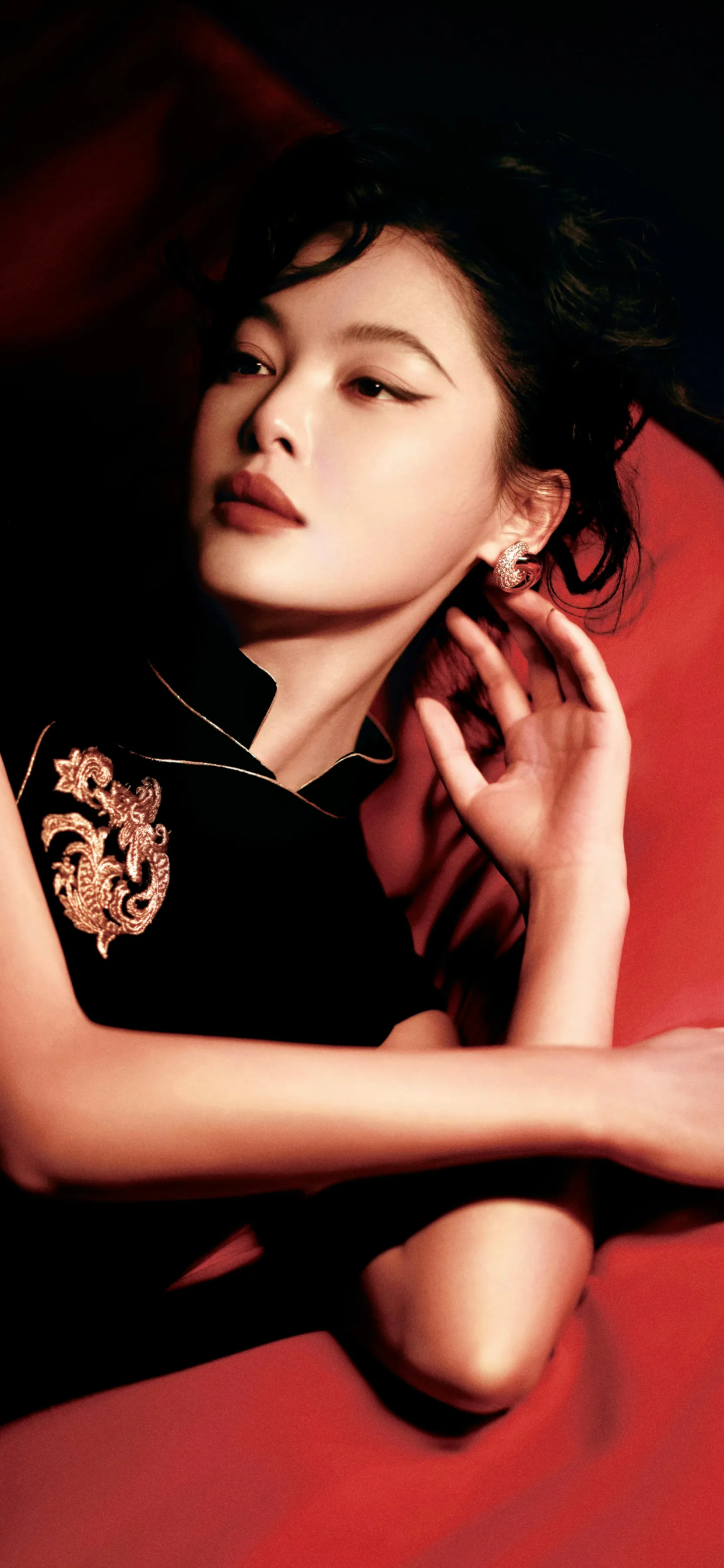 青娱乐美女——美丽与才华的完美结合-第3张图片