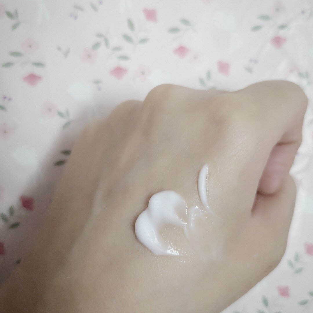 日本水蜜桃身体乳，美白效果显著的美容圣品