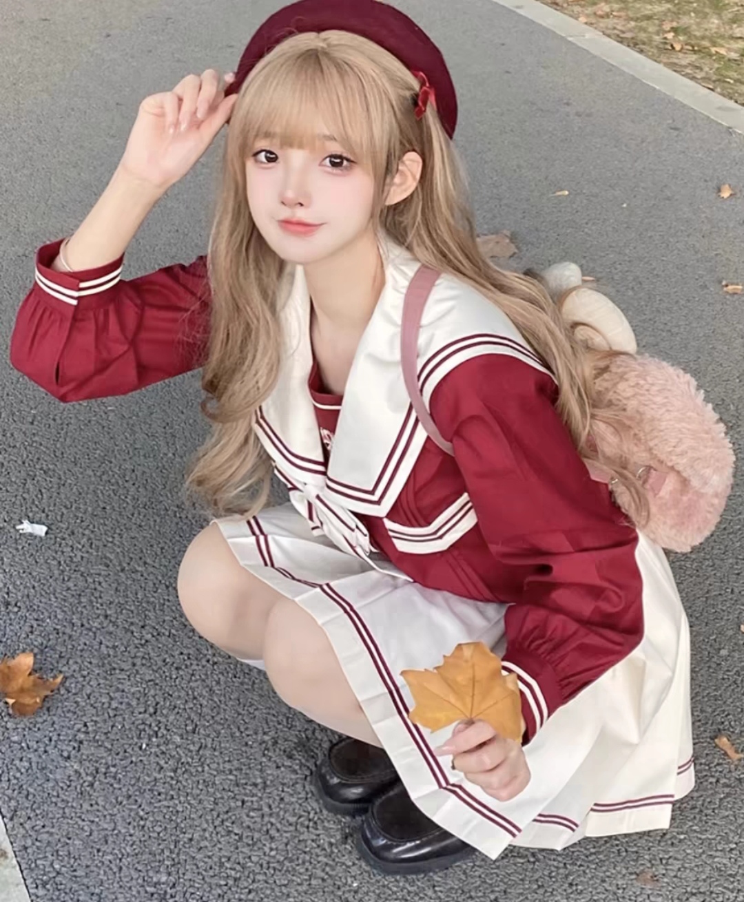 制服绑带制服与束缚的艺术，探索身体与自由的界限