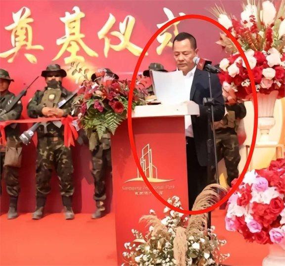 天涯深扒可怕的娱乐圈是什么揭秘天涯，深扒娱乐圈的可怕真相-第2张图片