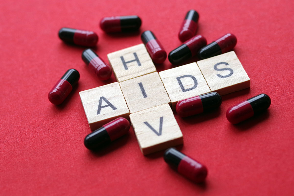 含着不拔出，HIV的误解与真相-第1张图片