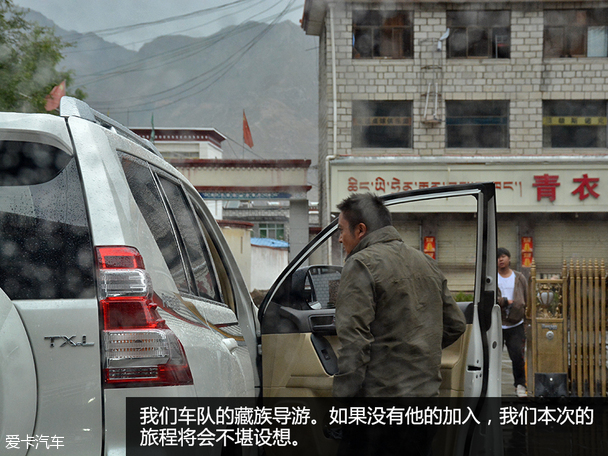 亚洲无人区一卡2卡三卡4卡_第1集探索亚洲无人区的独特魅力，一卡、二卡、三卡之行