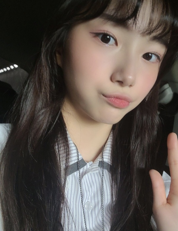 富二代f2app无限次破解版富二代与F2app无限次破解版，理性探讨与警示-第2张图片