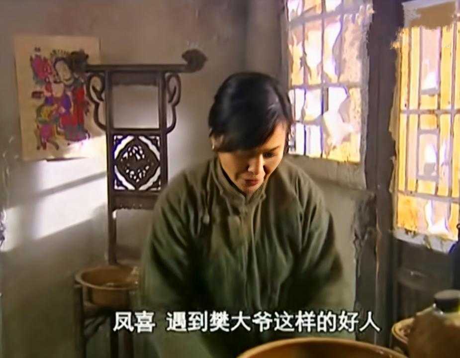 开女儿包的小说女儿的小花包，打开的不仅是物品，更是母爱的世界-第2张图片