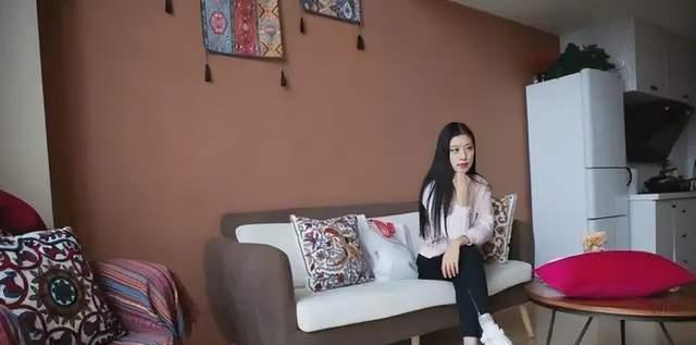 免费一分钟视频聊天不封号的软件探索网络世界的免费资源——以www黄色免费为例-第1张图片