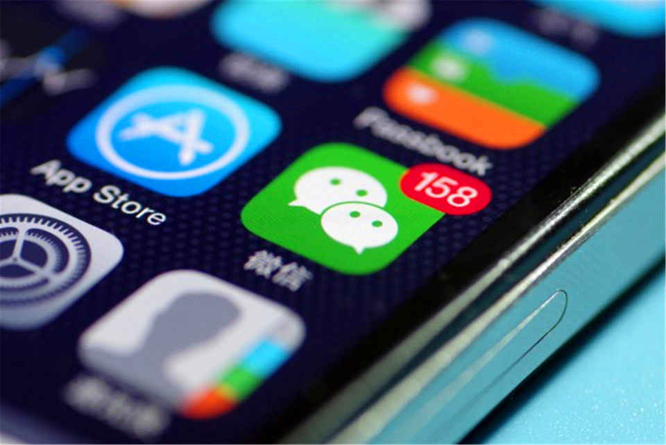 腾讯跟360哪个搞赢了腾讯与360，科技巨头的竞争与合作