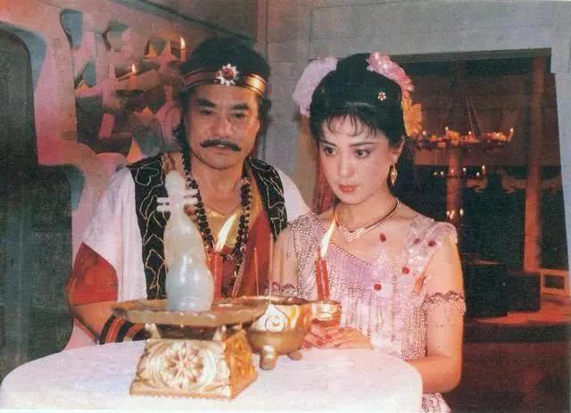 妲己赤身图，历史与艺术的交织