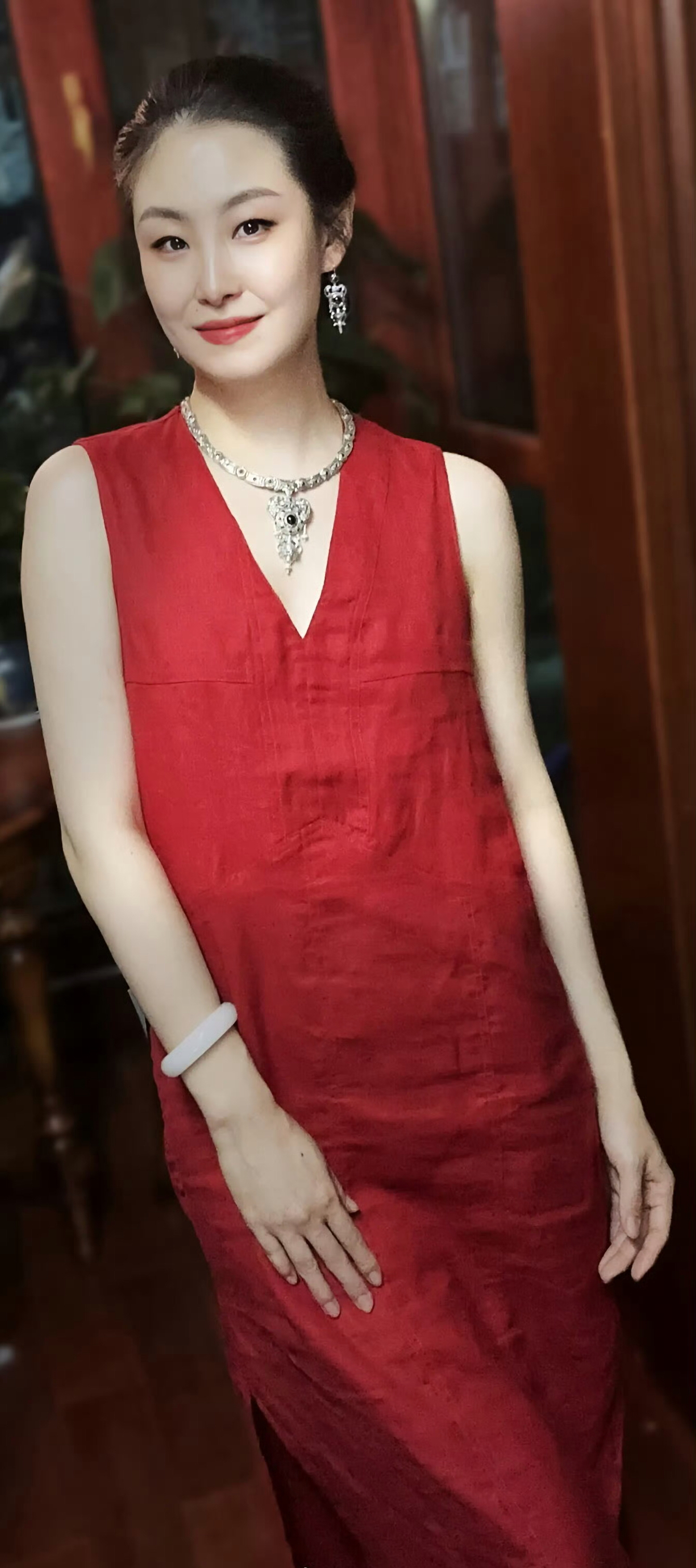 爆乳家政妇 肉感的身体爆乳家政妇的魅力，肉感身体下的独特风情