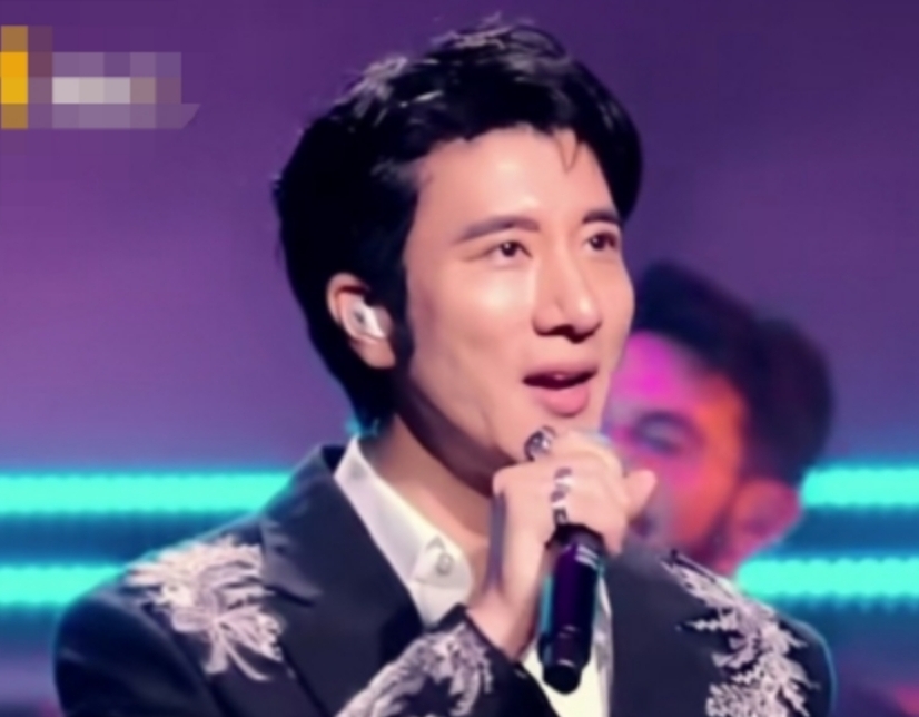 王力宏为网红落泪王力宏眼中的网红世界，泪光中的思考-第2张图片