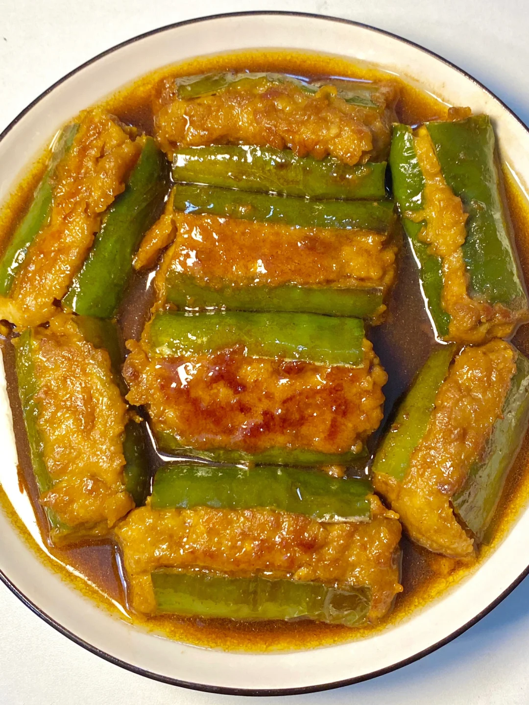 两个男生做酿酿酱酱的视频酿酿酱酱，两位男生共同探索美食的乐趣-第2张图片