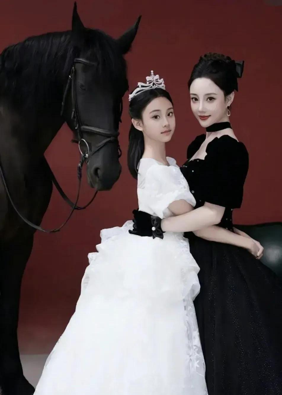 李小璐晒视频李小璐不雅视频曝光事件始末