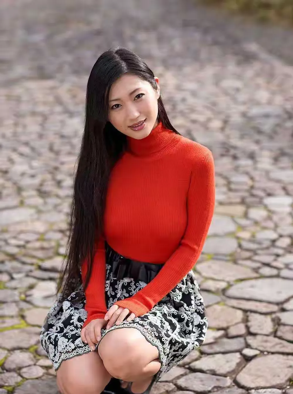 果冻传媒母亲的蜜蜜女演员是谁果冻传媒中母亲角色蜜蜜女演员的身份揭秘-第3张图片