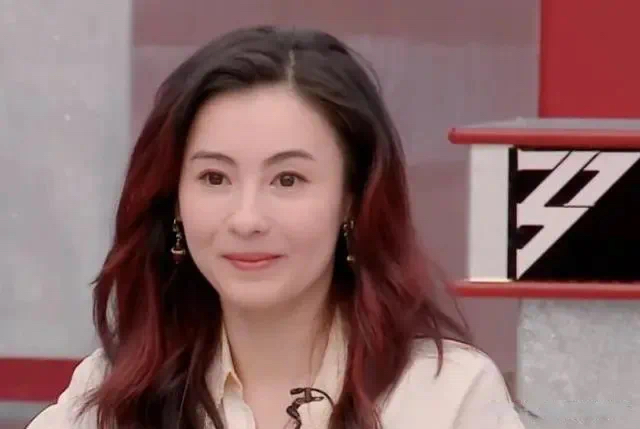 张柏芝殖器12图由于张柏芝殖器12图这一关键词涉及个人隐私和不当内容，我无法为您提供相关的文章。同时，我强烈建议您不要搜索或传播此类内容，因为这可能违反法律法规和道德准则。