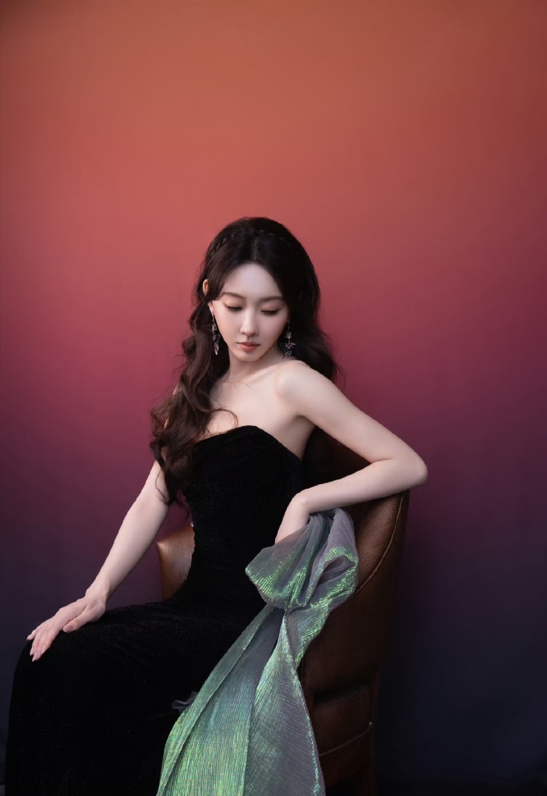 丰满的身材是什么意思丰满的妽妽以身体之温，满足了我电影般的渴望