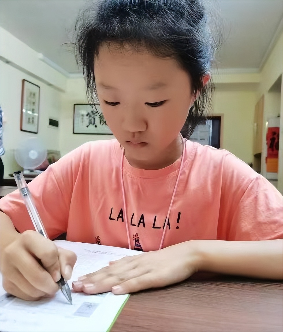 女儿的朋友与汉字三义