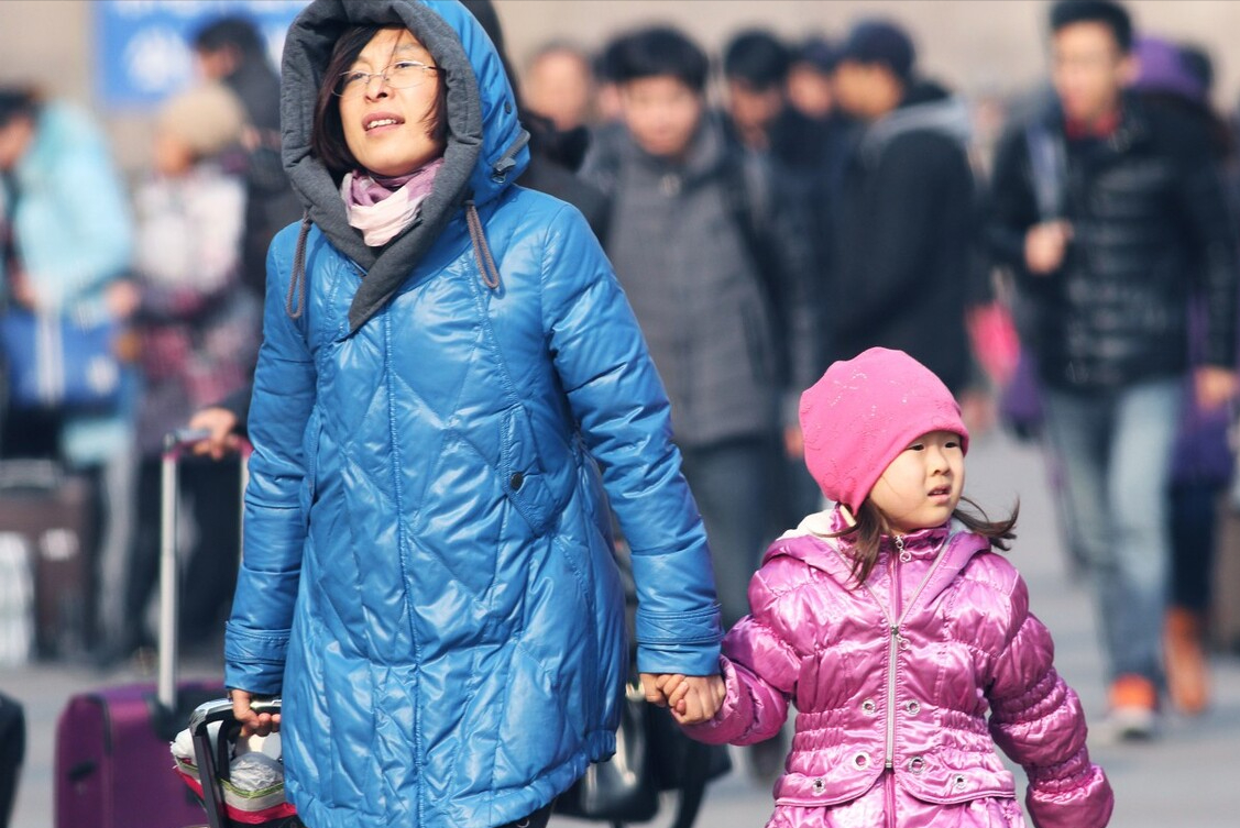 回姥姥家 车上座位不够阅读小说回姥姥家的温馨之旅