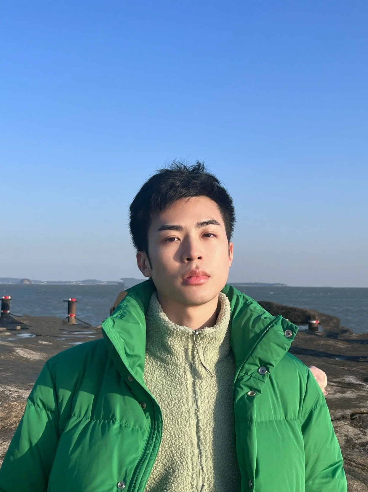 女人更喜欢3人还是2人非州男人女人更喜欢三人还是二人？——探究人际关系中的情感偏好-第1张图片