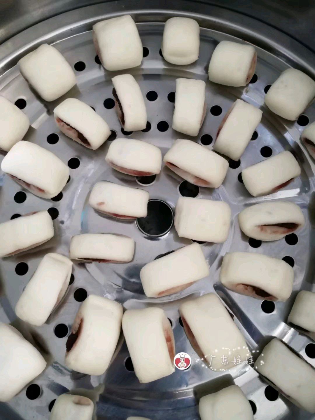 想吃你的两个小馒头诱人的诱惑——关于想吃你的两个小馒头的遐想