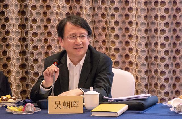 南京交通职业技术学院4p刘梦亿南京交通职业技术学院的杰出教育者——刘梦亿教授与4P教育理念-第2张图片