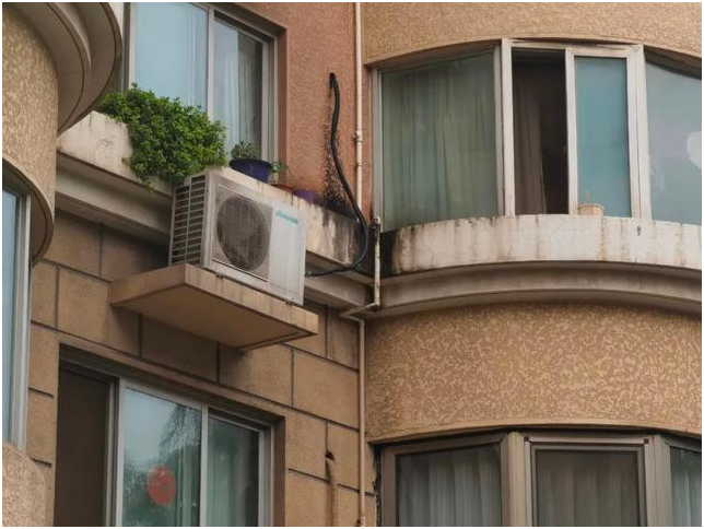 小东西怎么流这么多水小东西为何流下如此多的水？