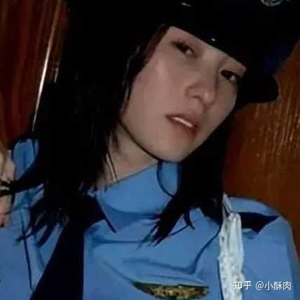 张柏芝08年的张柏芝08年事件回顾，关于网络传播的敞开大腿照的真相